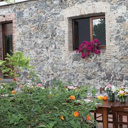 Alloggio per agriturismo Galea *
