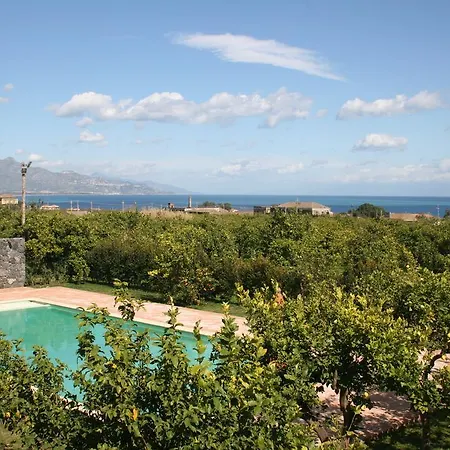 Galea Alloggio per agriturismo Riposto